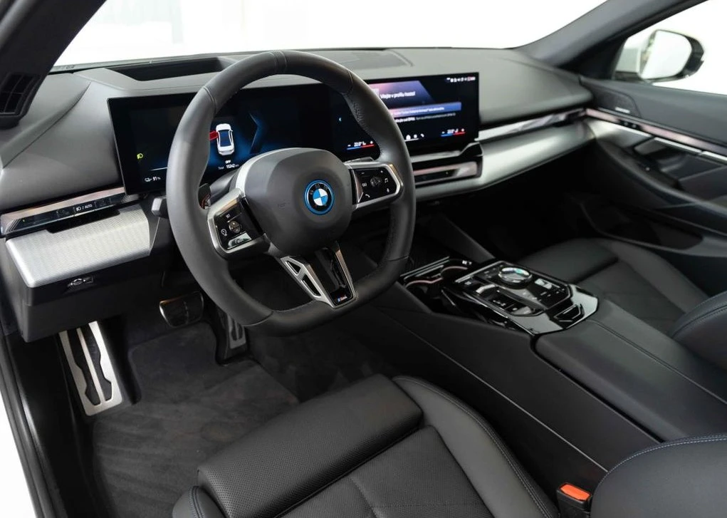 BMW i5 xDrive40 M-Sport, снимка 4 - Автомобили и джипове - 54945307