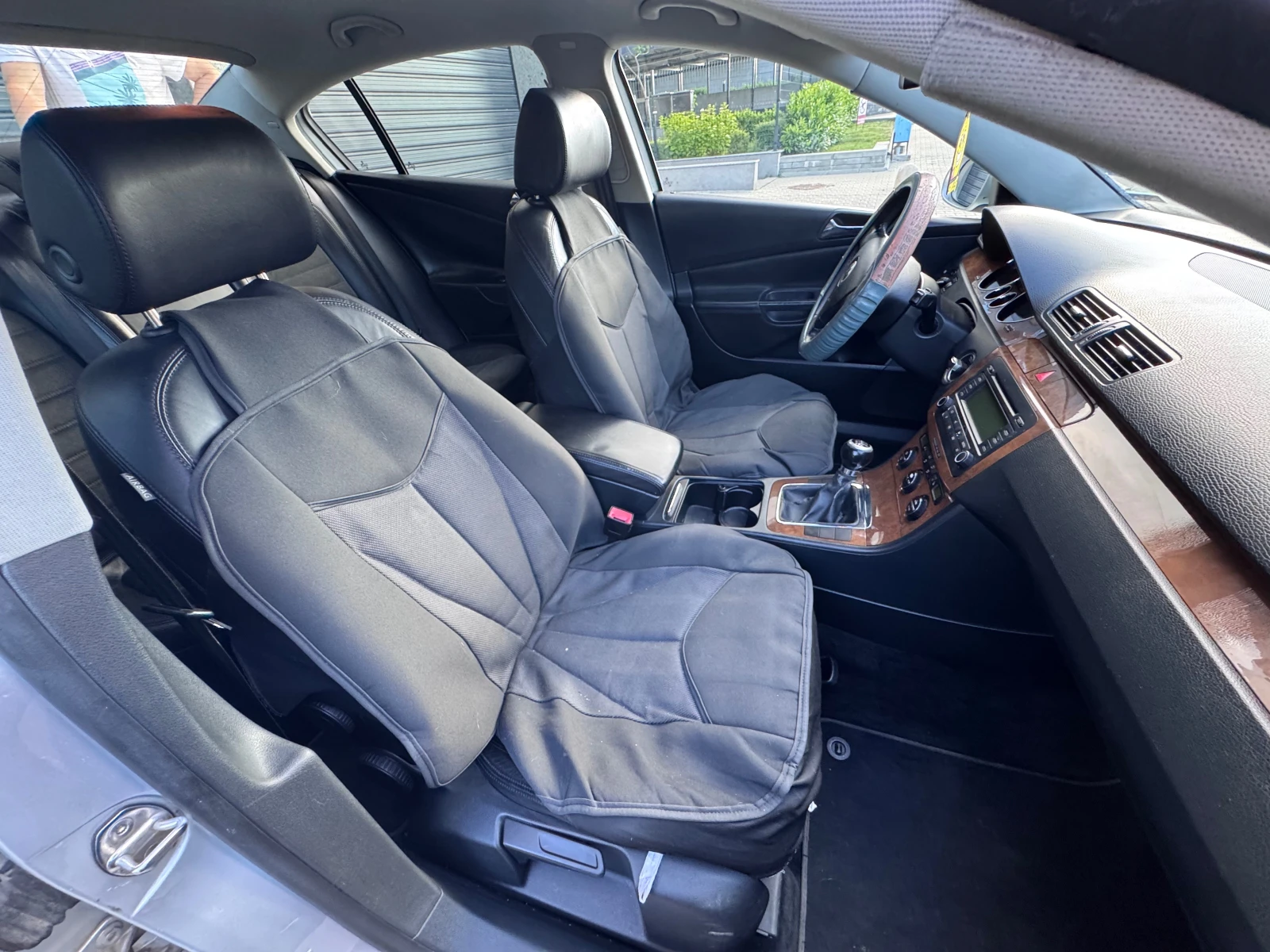 VW Passat B6, снимка 16 - Автомобили и джипове - 54962939