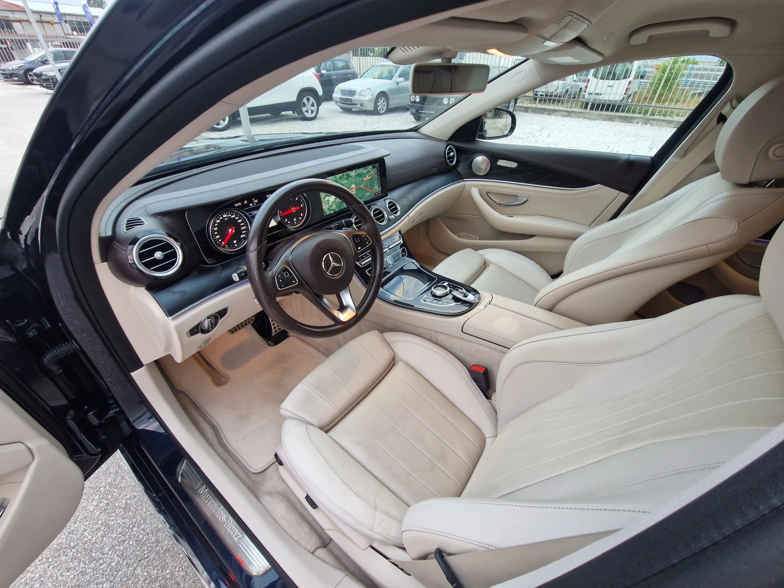 Mercedes-Benz E 220 4MATIC* PremiumPlus* SEDAN* PERFECT* �������� �� ! | Mobile.bg � ����������� 8