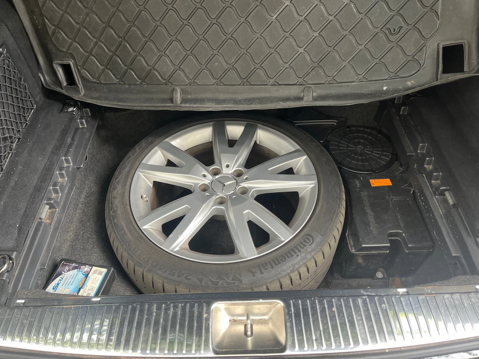 Mercedes-Benz E 400 AMG, снимка 11 - Автомобили и джипове - 55146490