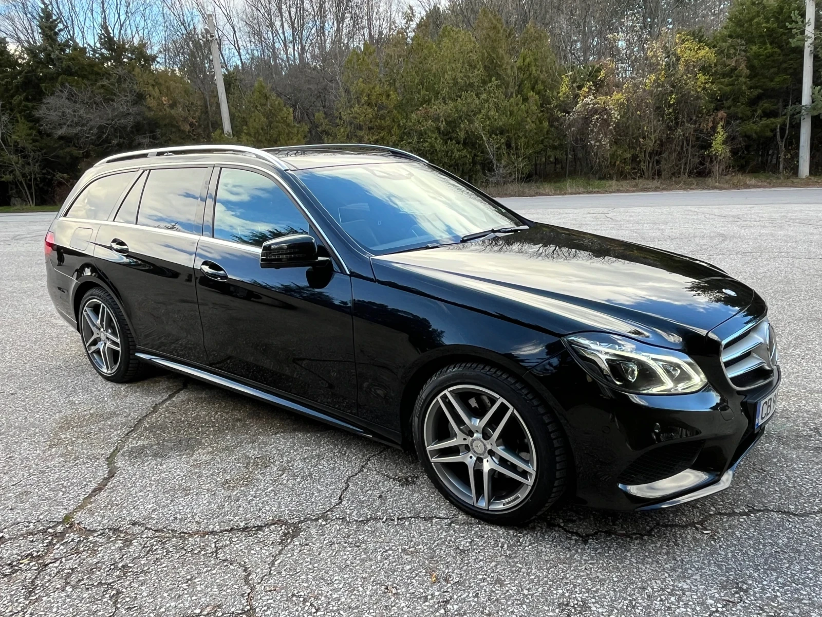 Mercedes-Benz E 400 AMG, снимка 2 - Автомобили и джипове - 55146490