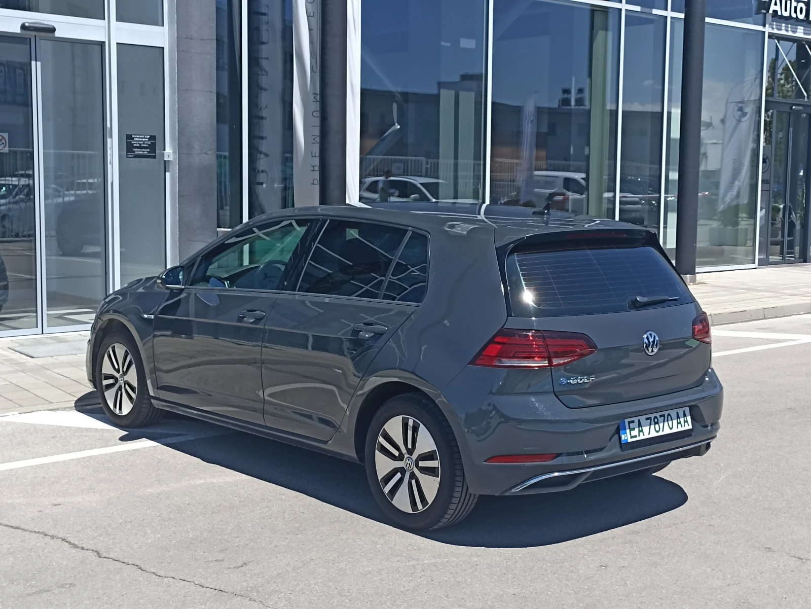 VW Golf e-Golf, снимка 4 - Автомобили и джипове - 55278114