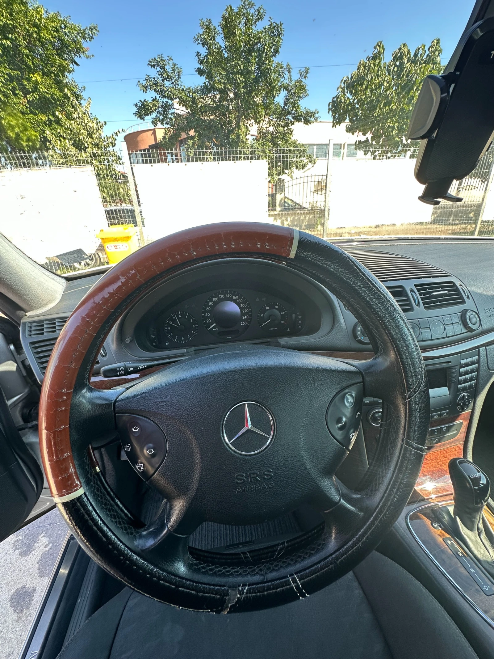 Mercedes-Benz E 220 2.2 | Mobile.bg � ����������� 10