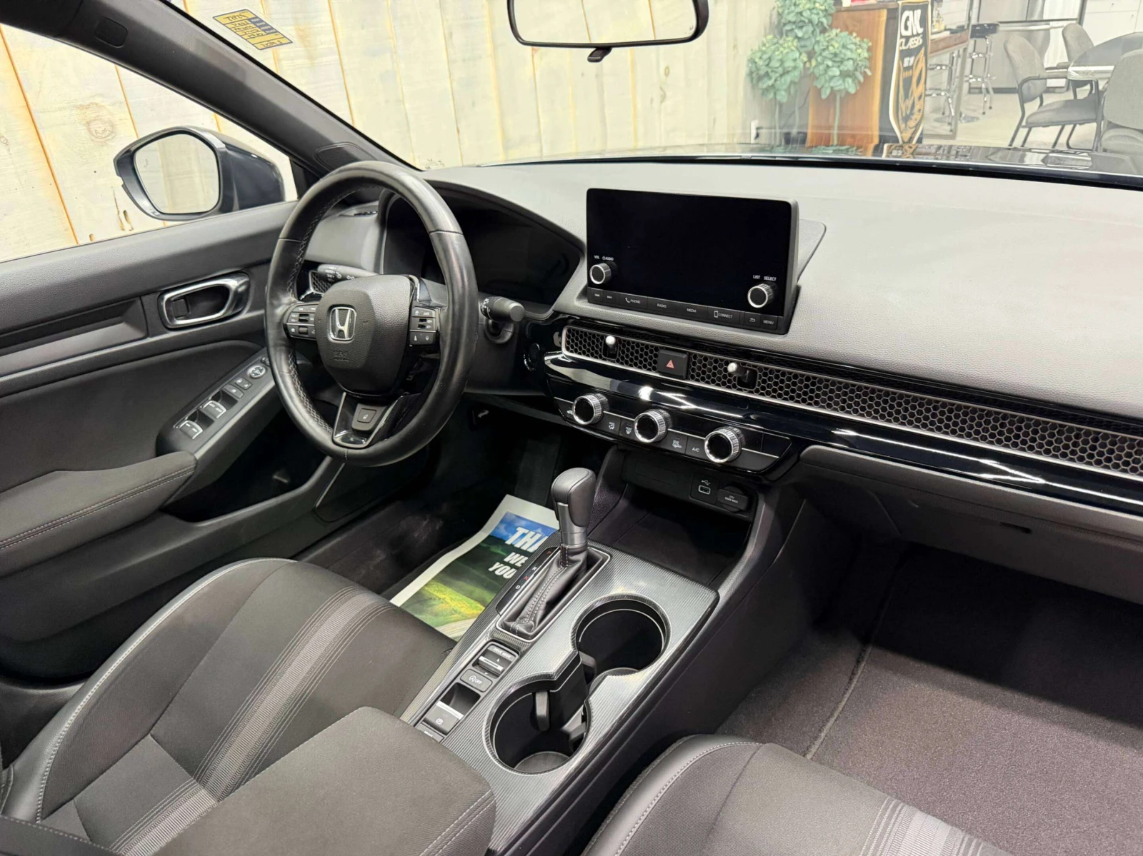 Honda Civic SPORT SEDAN, АВТОКРЕДИТ, снимка 10 - Автомобили и джипове - 55967951