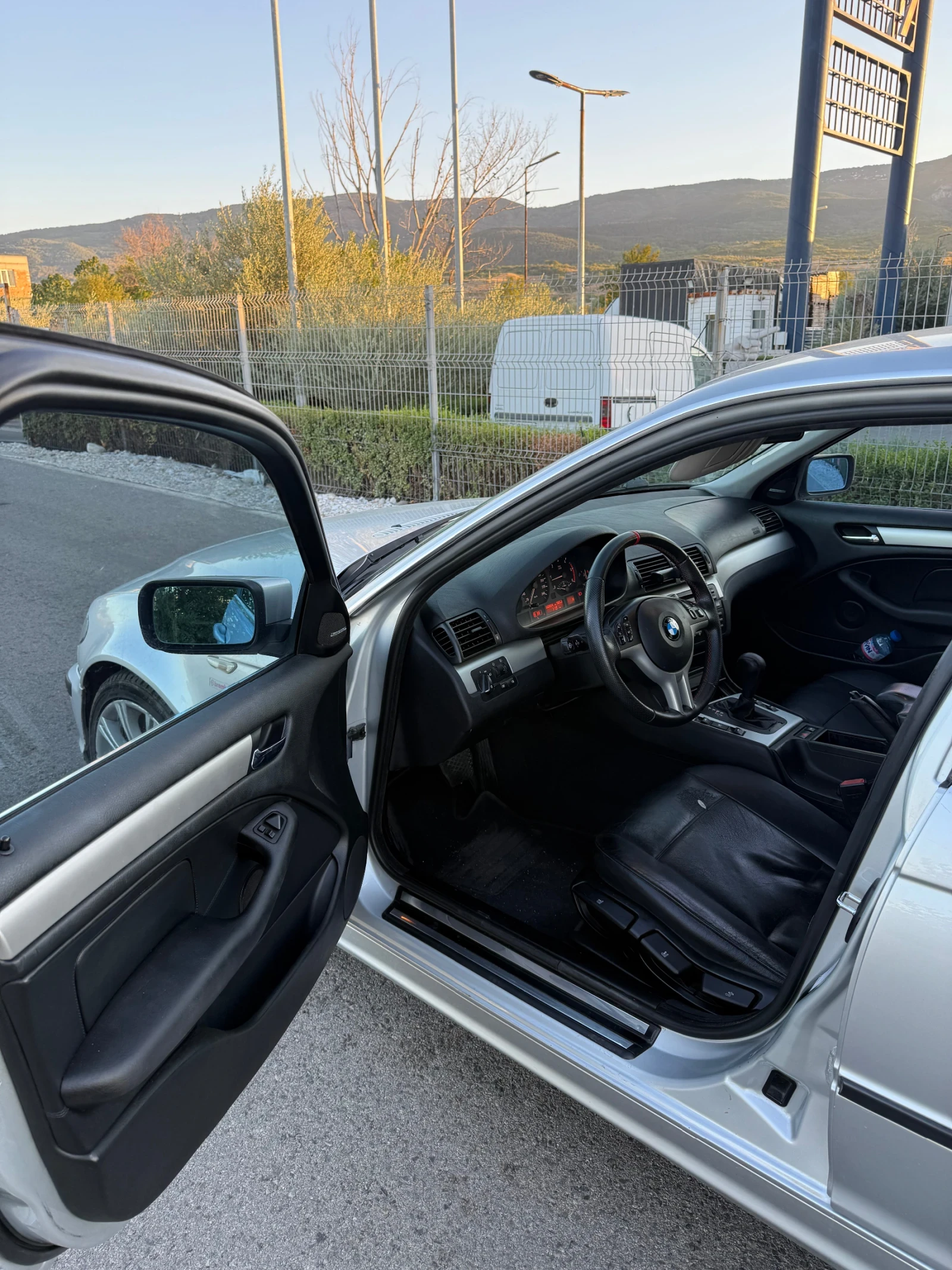 BMW 330 184к.с, снимка 9 - Автомобили и джипове - 55993922