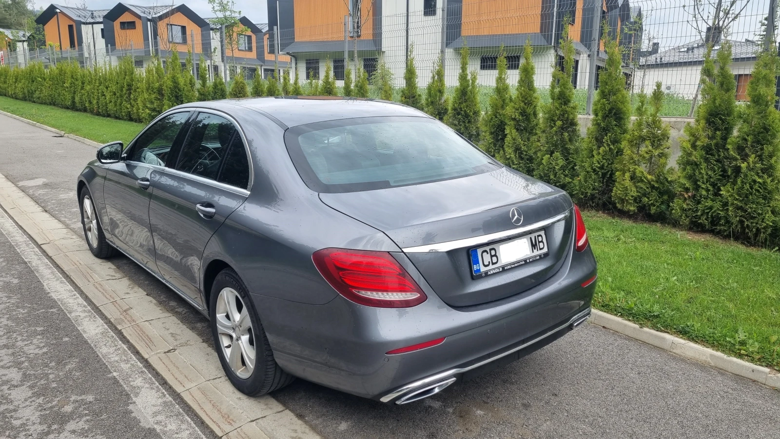 Mercedes-Benz E 220 W213, снимка 5 - Автомобили и джипове - 56058742
