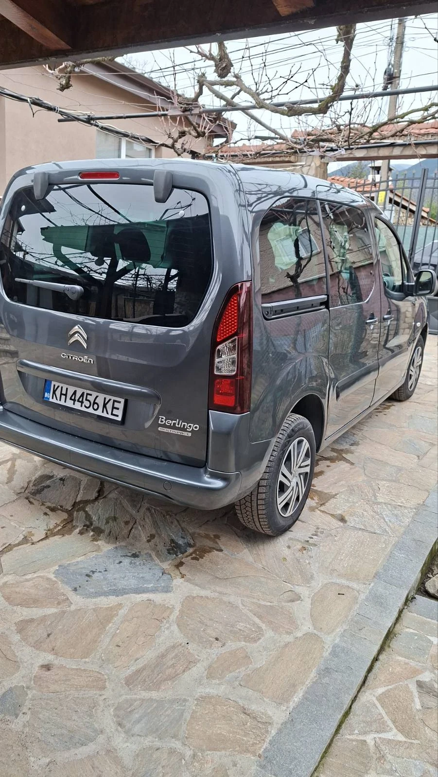 Citroen Berlingo 1.6 HDI , снимка 3 - Автомобили и джипове - 56135302