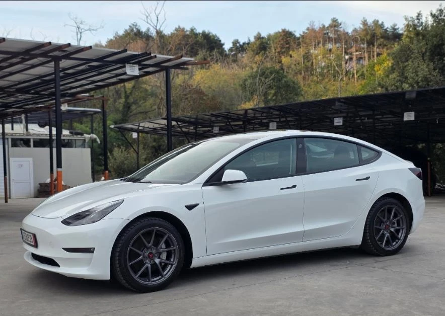 Tesla Model 3 Long Range 4x4 Facelift, снимка 2 - Автомобили и джипове - 56545554