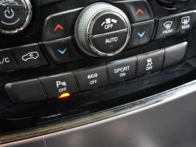 Jeep Grand cherokee Limited X* Keyless* Blind Spot* Камера* Пано* Подг, снимка 13