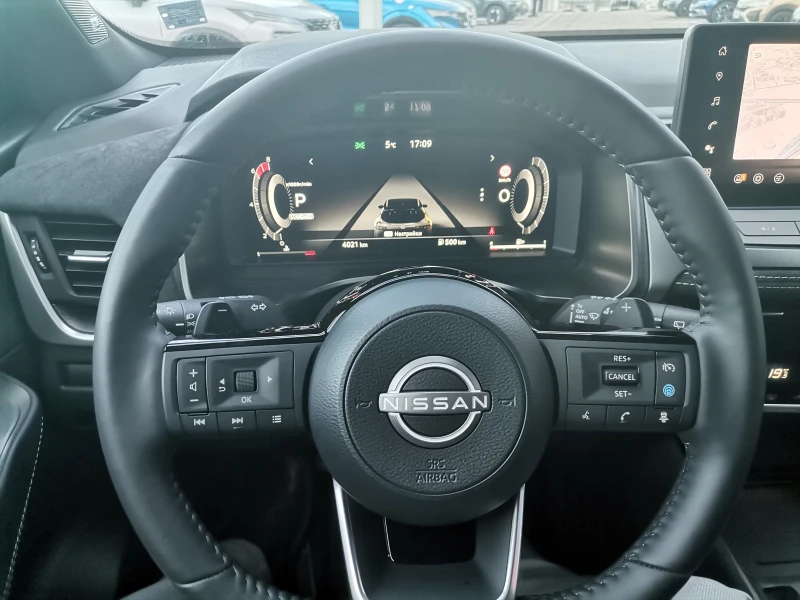 Nissan Qashqai Tekna Plus, снимка 5 - Автомобили и джипове - 48868982