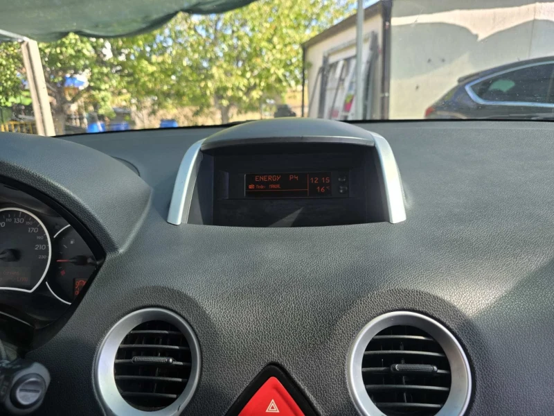 Renault Koleos 2.0 click 4x4, снимка 14 - Автомобили и джипове - 52201462