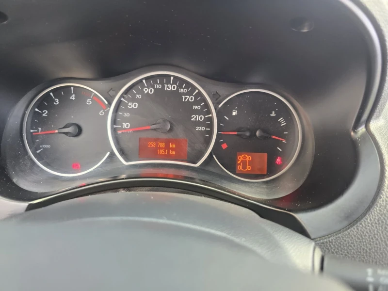 Renault Koleos 2.0 click 4x4, снимка 4 - Автомобили и джипове - 52201462