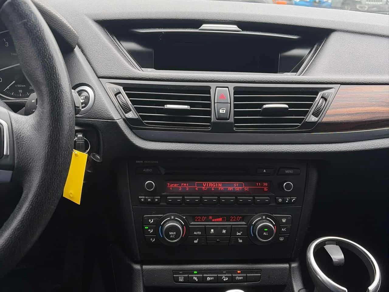 BMW X1 * XDRIVE28I * ПОДГРЕВ * ОТ ПРЕДСТАВИТЕЛСТВО, снимка 7 - Автомобили и джипове - 53804487