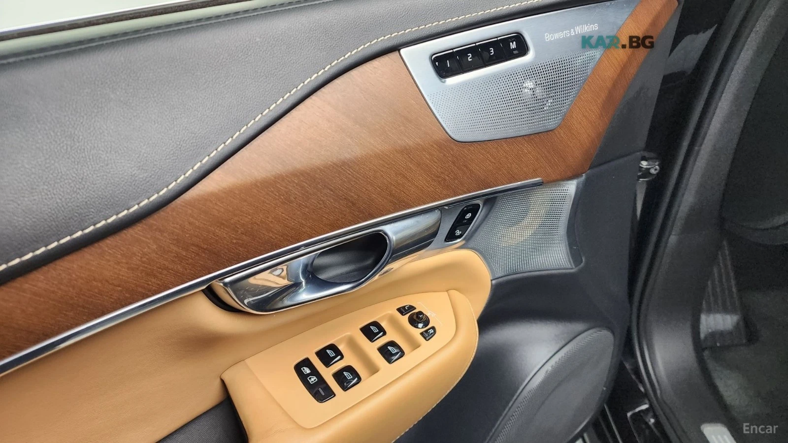 Volvo Xc90 INSCRIPTION* PANO* КОЖА* ПОДГРЕВ* ОБДУХВ* 360* HEA, снимка 14 - Автомобили и джипове - 54969957