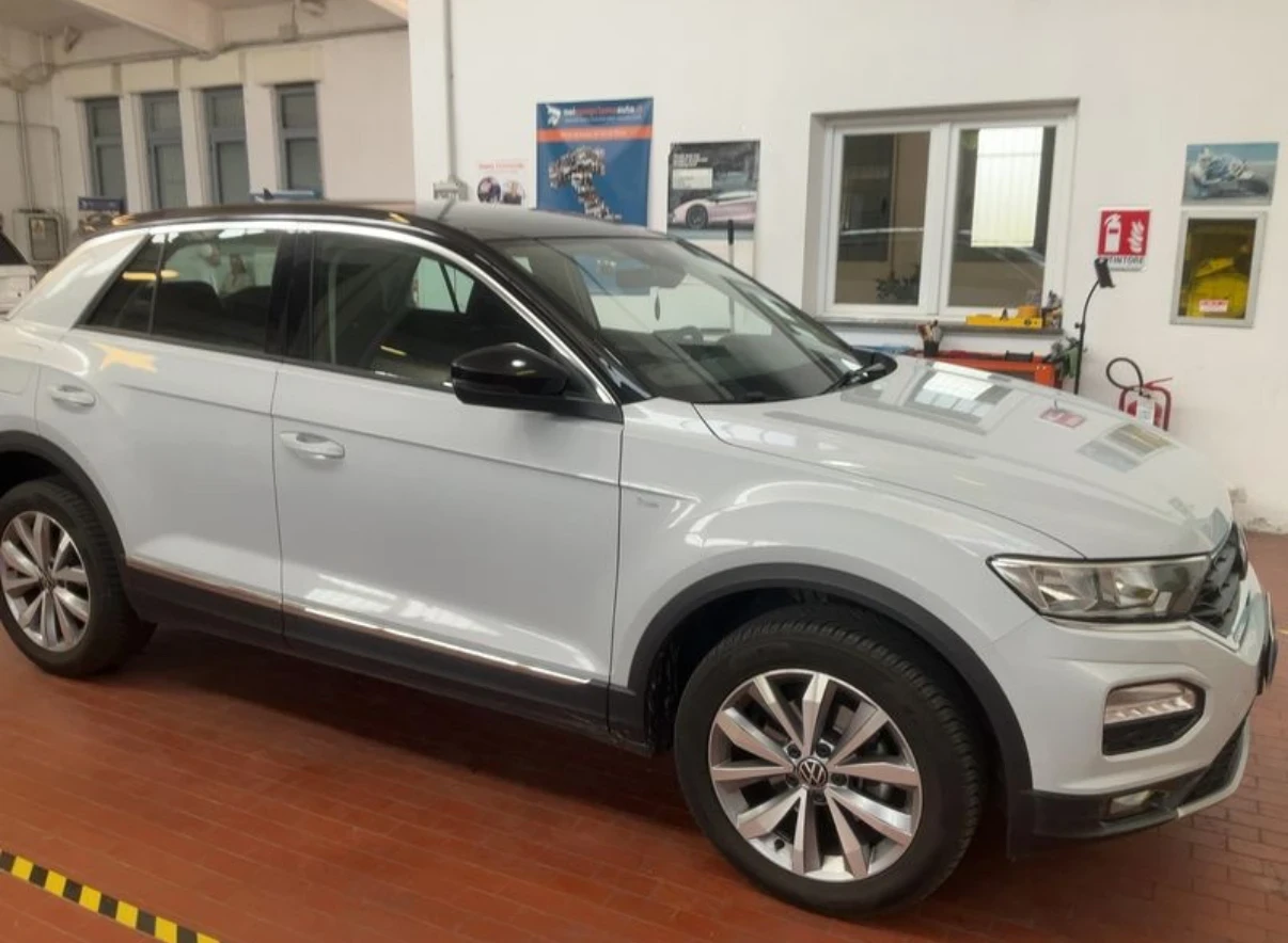 VW T-Roc 1.5TSI ОЧАКВАН ВНОС, снимка 3 - Автомобили и джипове - 54971162