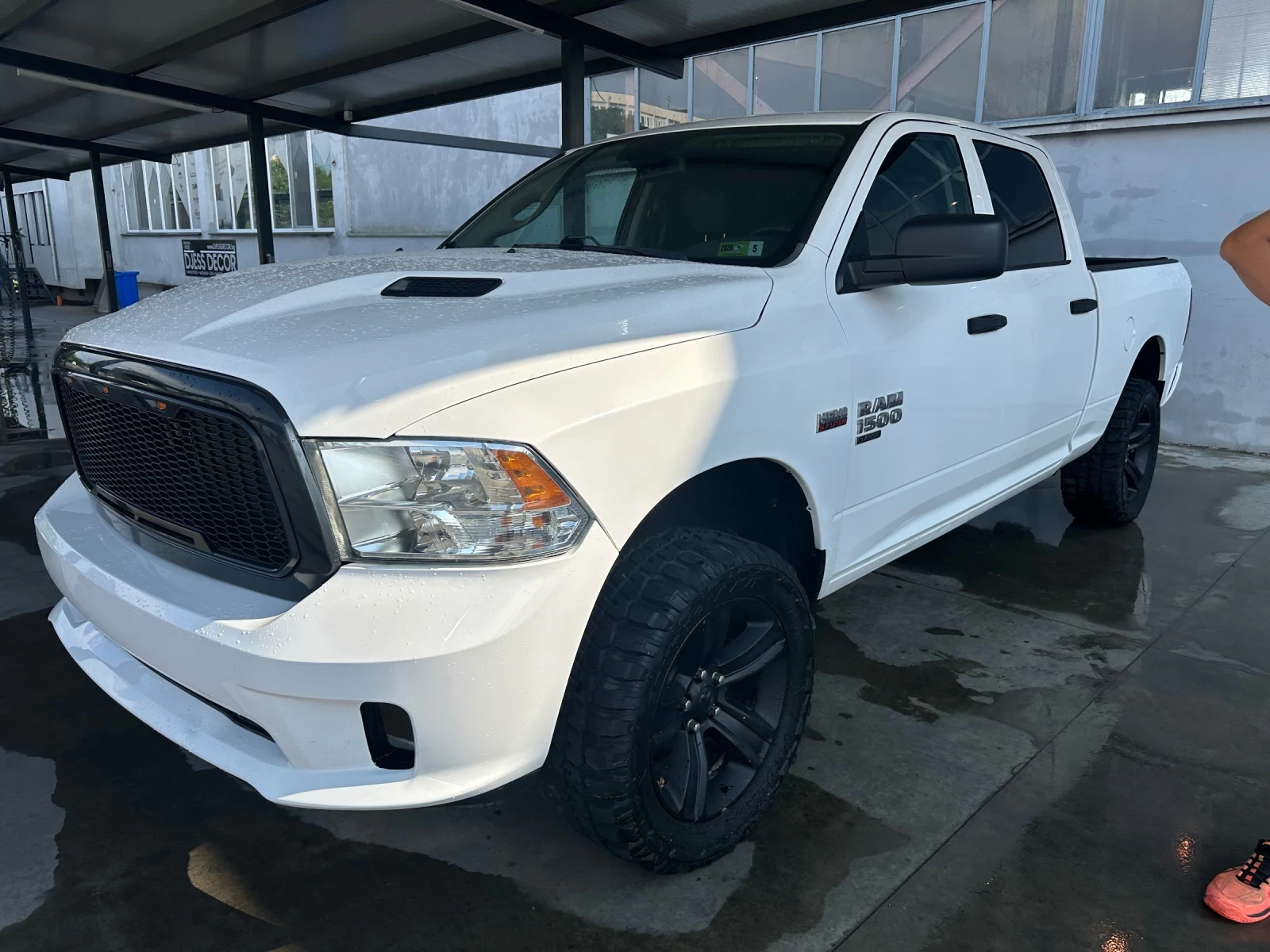 Dodge Ram 5.7 4x4, снимка 3 - Автомобили и джипове - 55381891