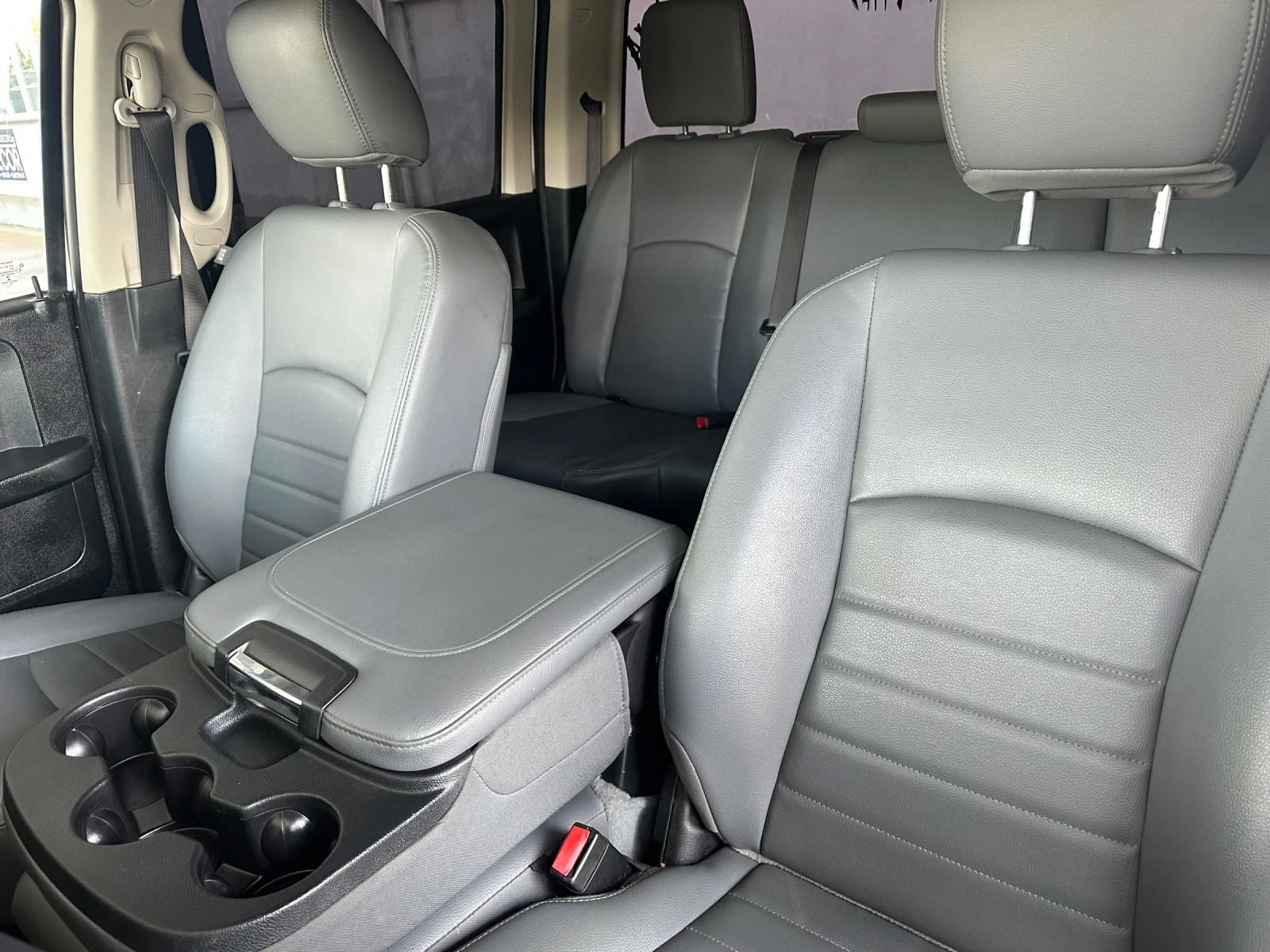 Dodge Ram 5.7 4x4, снимка 7 - Автомобили и джипове - 55381891