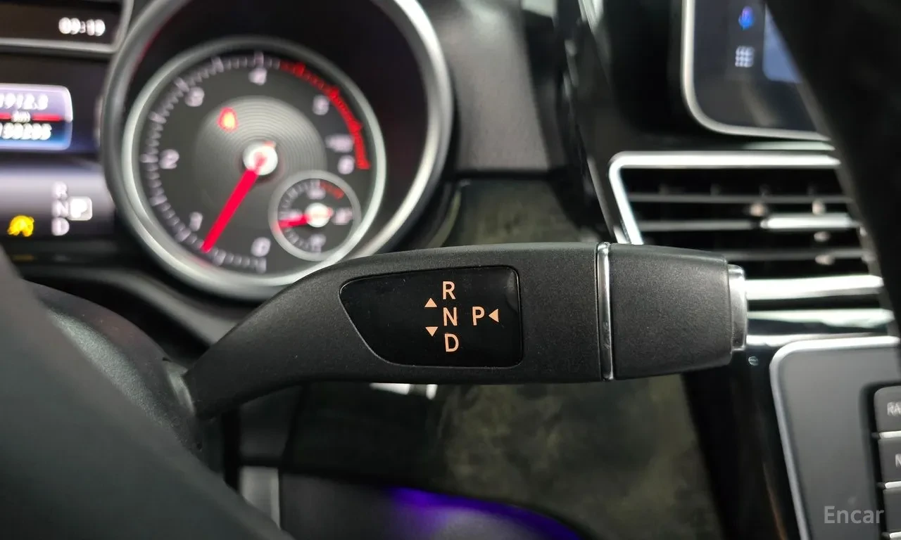 Mercedes-Benz GLE 350 панорама* кожен салон, снимка 10 - Автомобили и джипове - 55539243