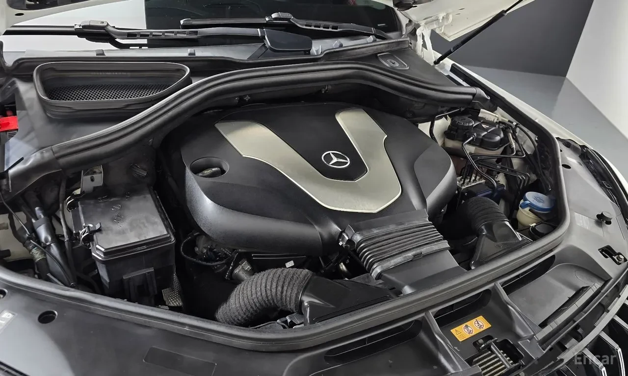 Mercedes-Benz GLE 350 панорама* кожен салон, снимка 17 - Автомобили и джипове - 55539243