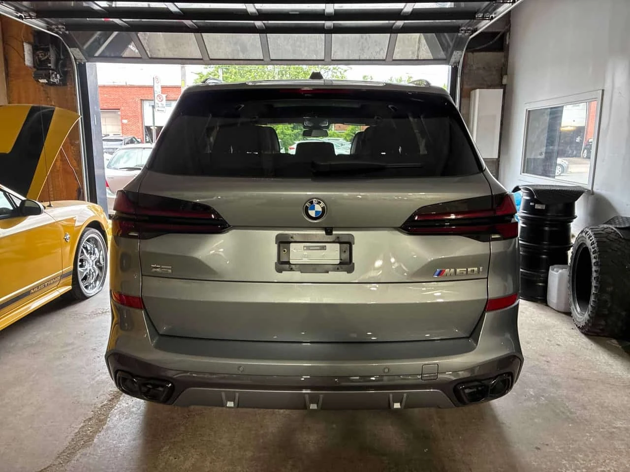 BMW X5 * M60i xDrive* АВТОКРЕДИТ БЕЗ ПЪРВОНАЧАЛНА ВНОСКА*, снимка 4 - Автомобили и джипове - 55747066