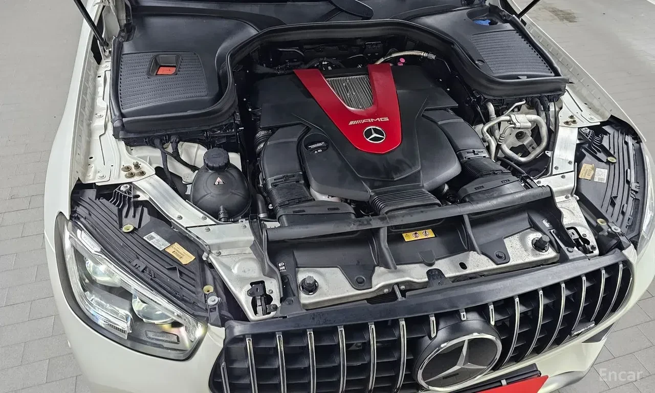 Mercedes-Benz GLC 43 AMG COUPE* BURMESTER* ДИСТРОНИК* ХЕДЪП* 360КАМЕРА* , снимка 17 - Автомобили и джипове - 55802451