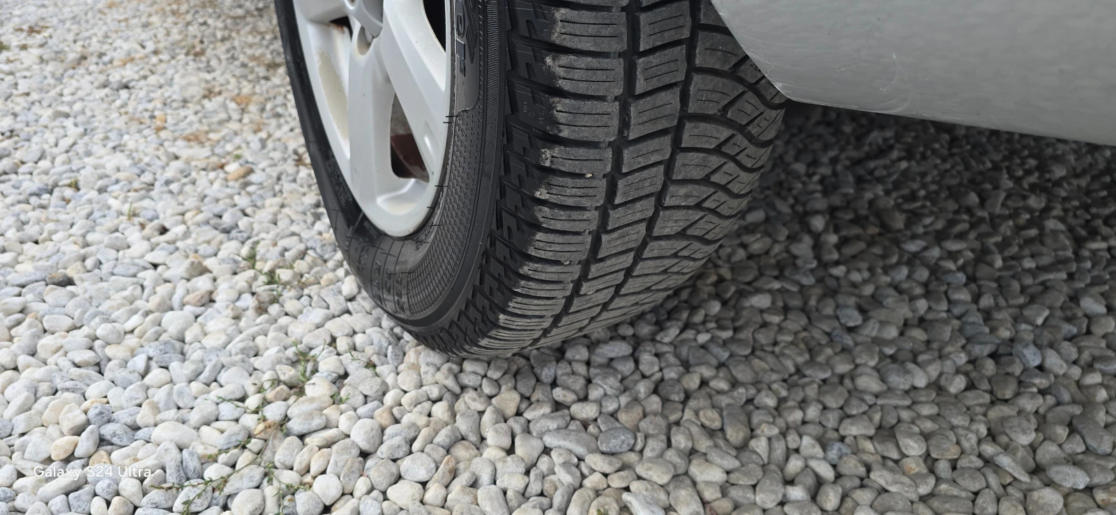 Toyota Rav4 2.2 D4D 136k.c NAVI/CAMERA/VIDEORECORDER/4X4, снимка 10 - Автомобили и джипове - 56112726