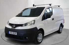  Nissan NV200