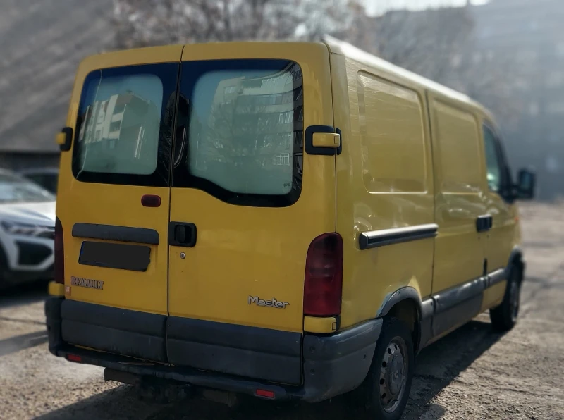 Renault Master, снимка 3 - Бусове и автобуси - 48729152