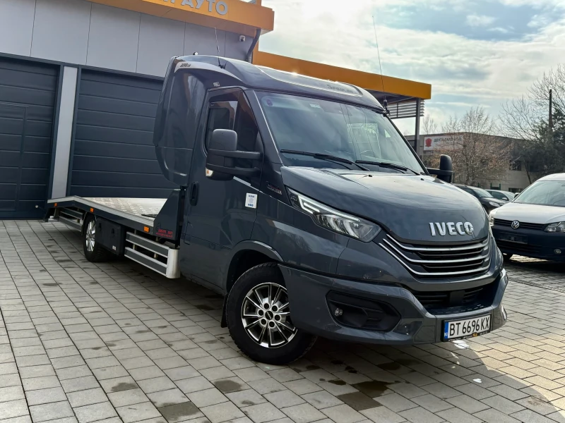 Iveco Daily 35S18 * HiMatic* LED* NAVI* Webasto* Distronic* Ca, снимка 3 - Бусове и автобуси - 53444568
