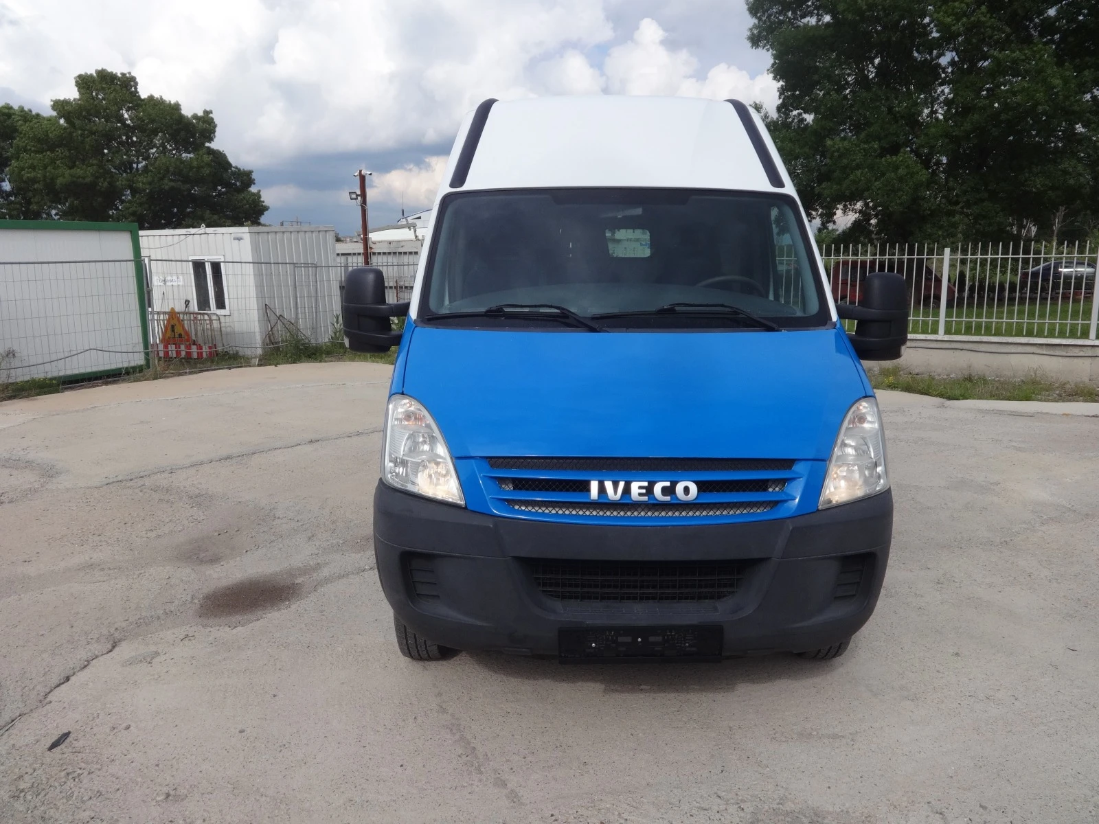 Iveco Daily 35C12  КАТ. * Б*  - изображение 3