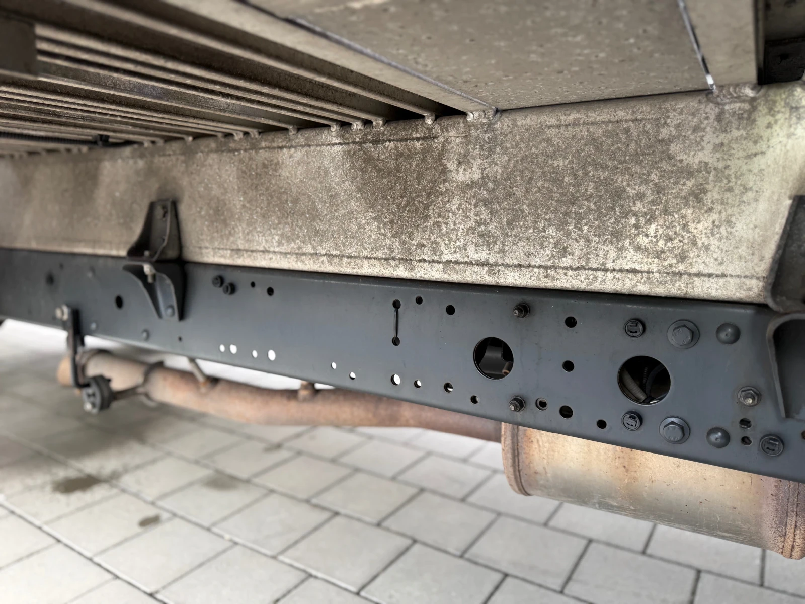 Iveco Daily 35S18 * HiMatic* LED* NAVI* Webasto* Distronic* Ca | Mobile.bg � ����������� 17