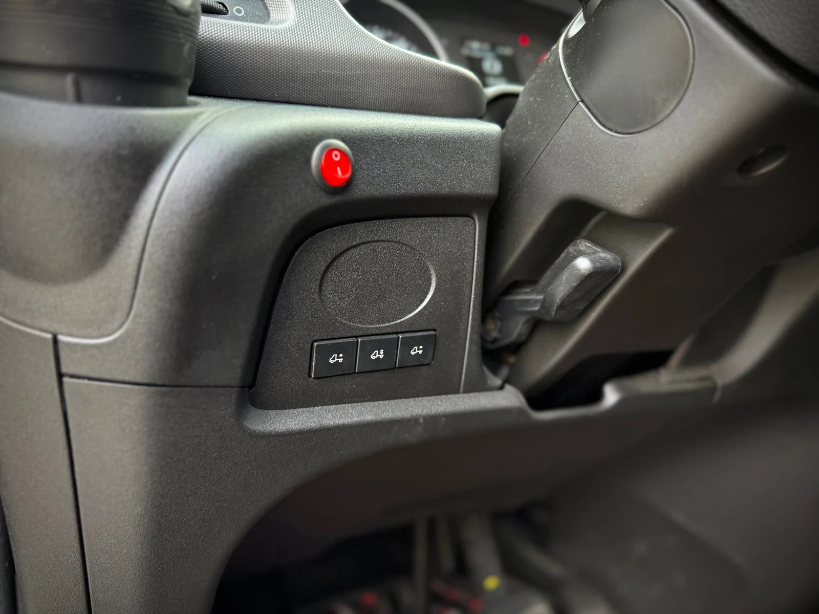 Iveco Daily 35S18 * HiMatic* LED* NAVI* Webasto* Distronic* Ca - изображение 8