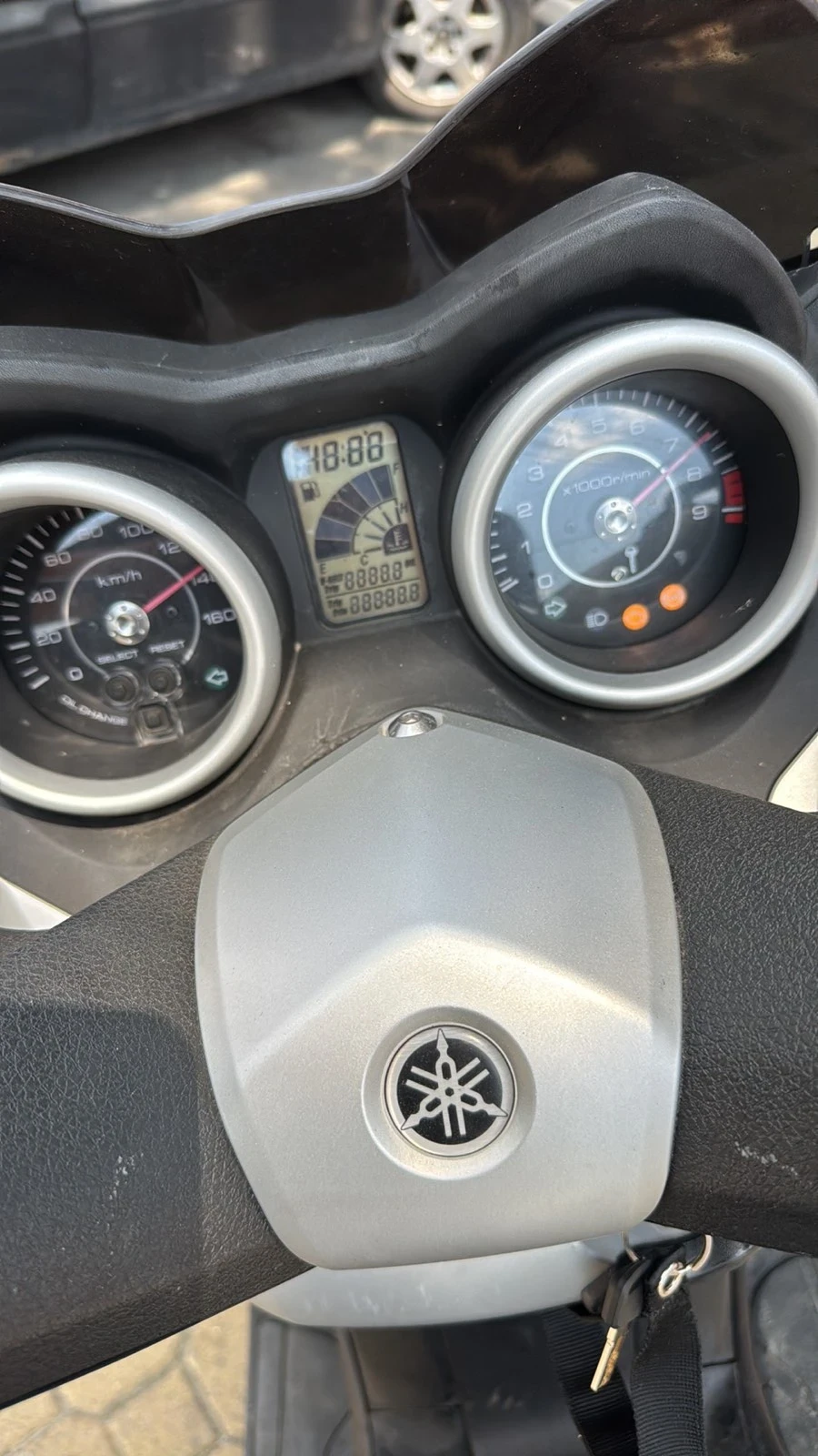 Yamaha X-max  - изображение 5