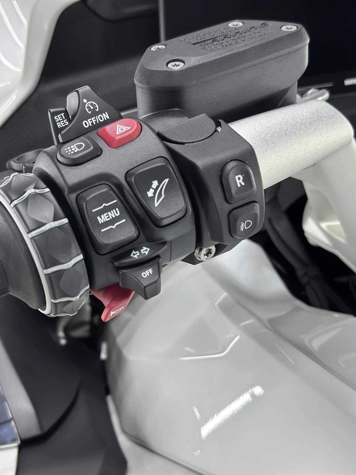 BMW K 1600 GT, снимка 4 - Мотоциклети и мототехника - 54984659