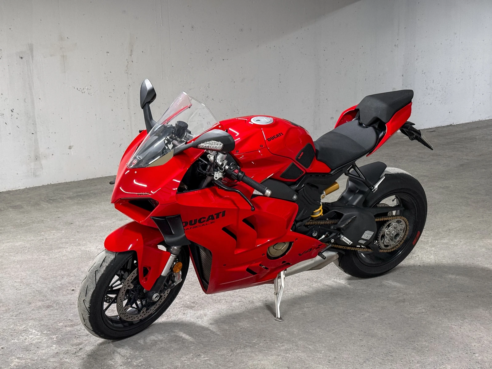 Ducati Panigale V4, снимка 2 - Мотоциклети и мототехника - 56315087