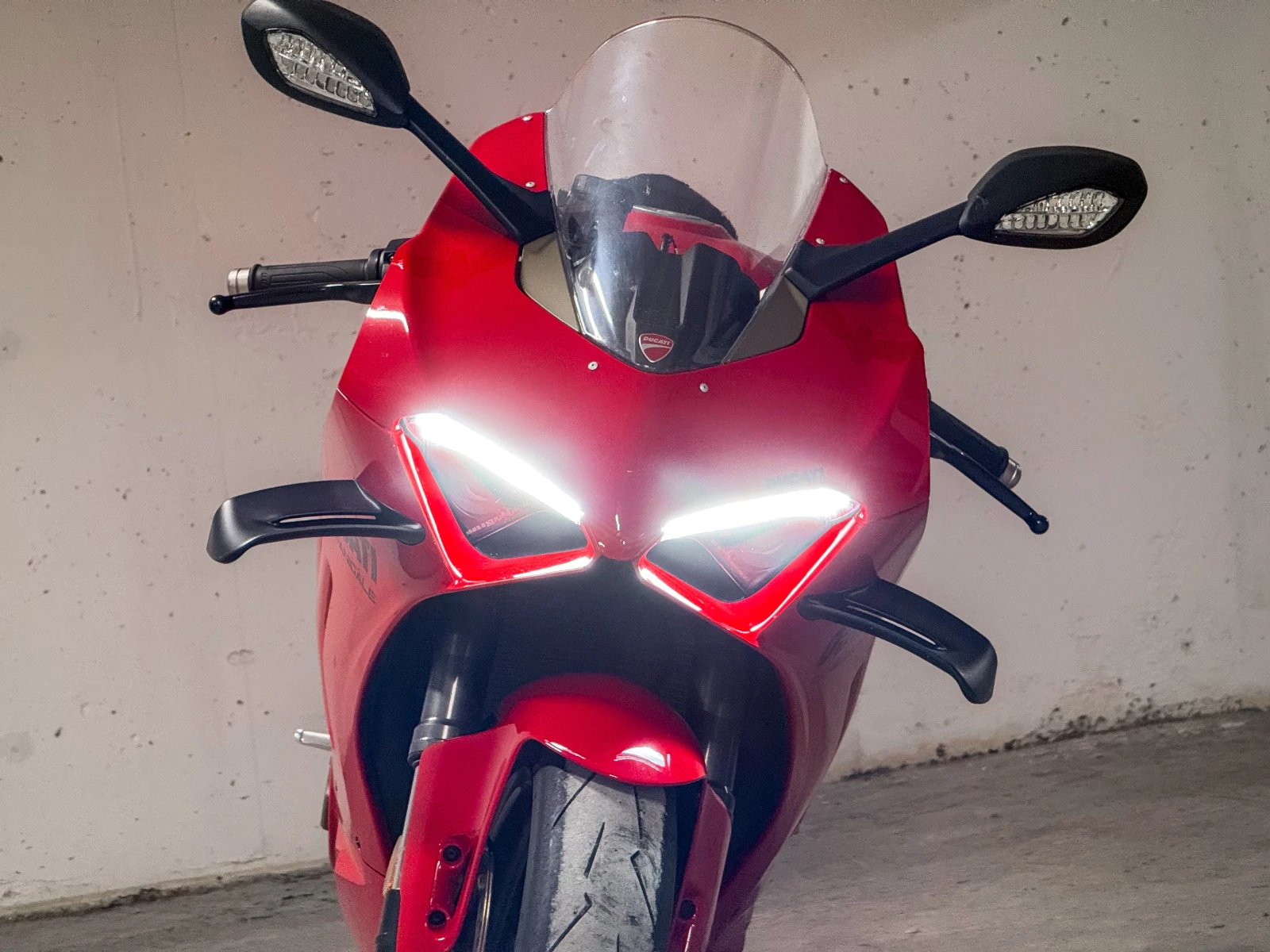 Ducati Panigale V4, снимка 9 - Мотоциклети и мототехника - 56315087