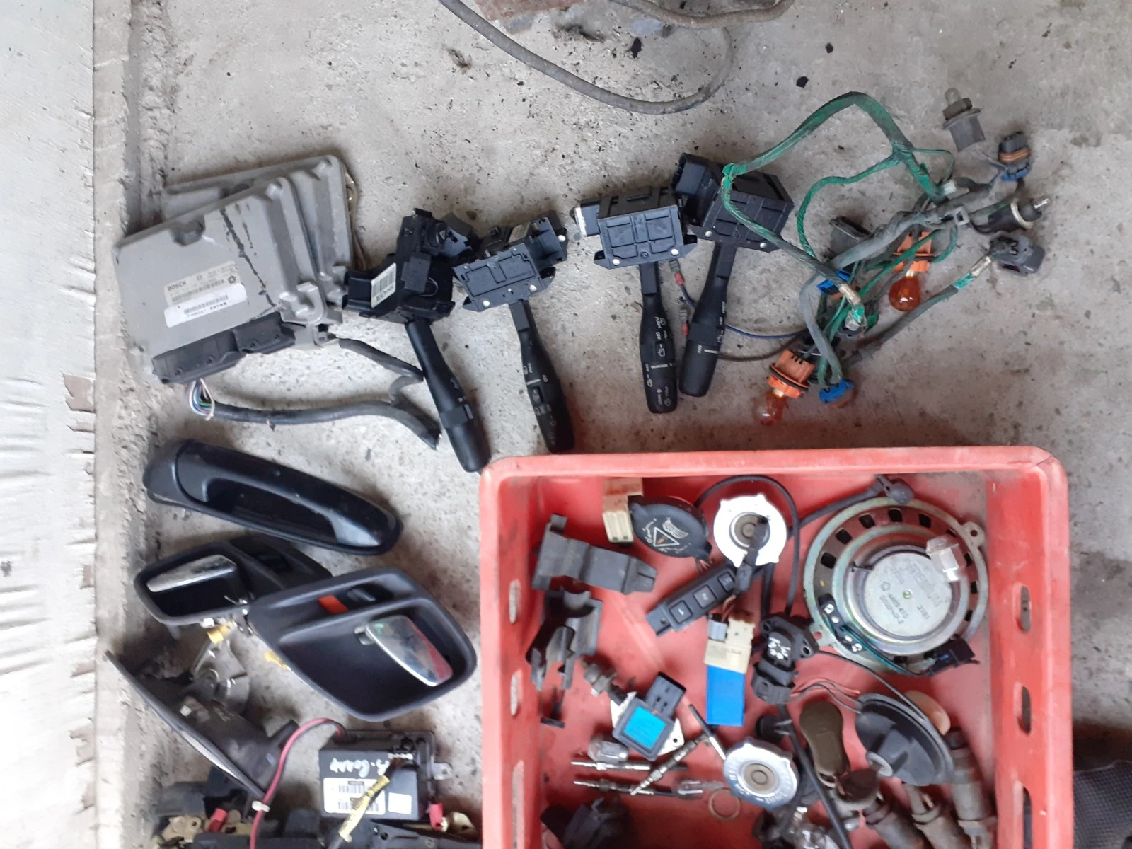       3.1 2000.  | Mobile.bg   9