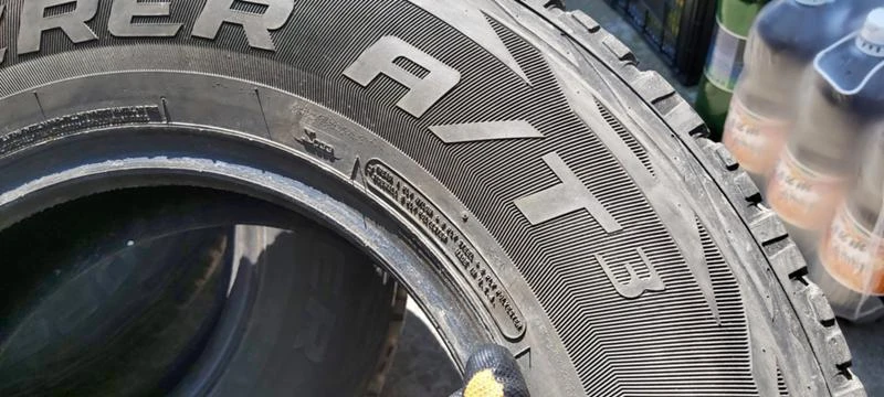 Гуми Всесезонни 235/75R15, снимка 9 - Гуми и джанти - 29865742