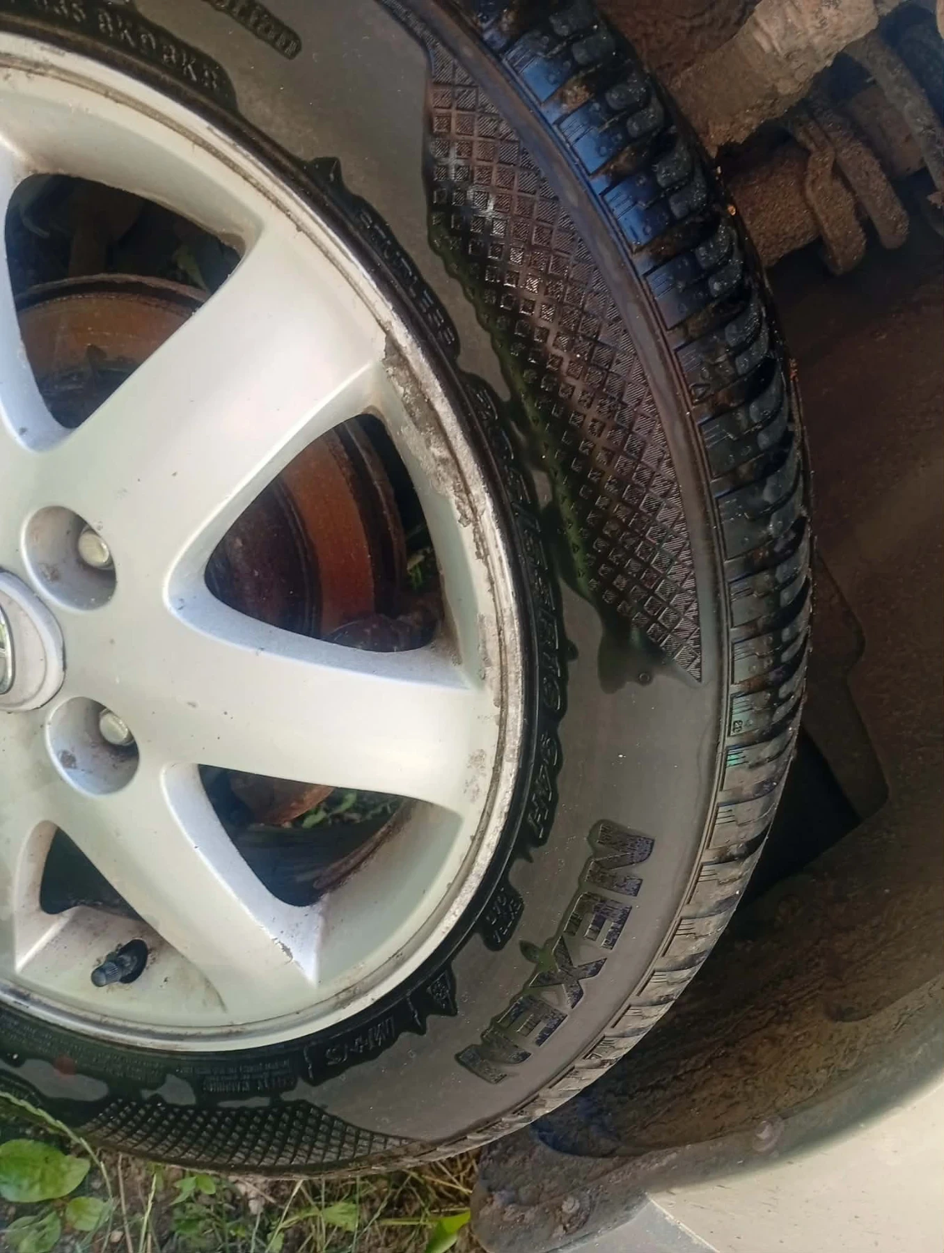Гуми с джанти Nexen 205/55R16