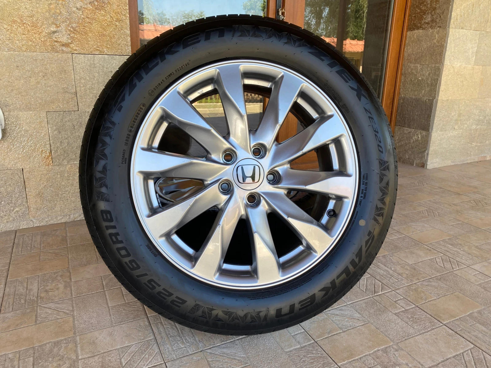 Гуми с джанти Falken 225/60R18, снимка 7 - Гуми и джанти - 55090789
