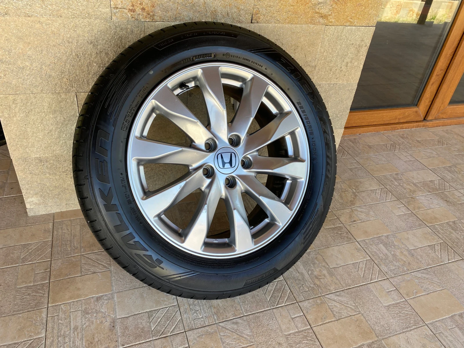 Гуми с джанти Falken 225/60R18, снимка 5 - Гуми и джанти - 55090789