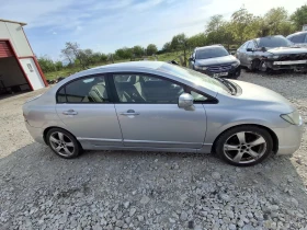Honda Civic 1.3/Хибрид, снимка 8
