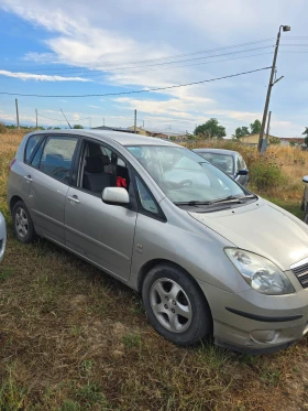 Toyota Corolla verso, снимка 2