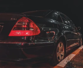 Mercedes-Benz E 270, снимка 1