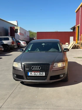     Audi A8 D3