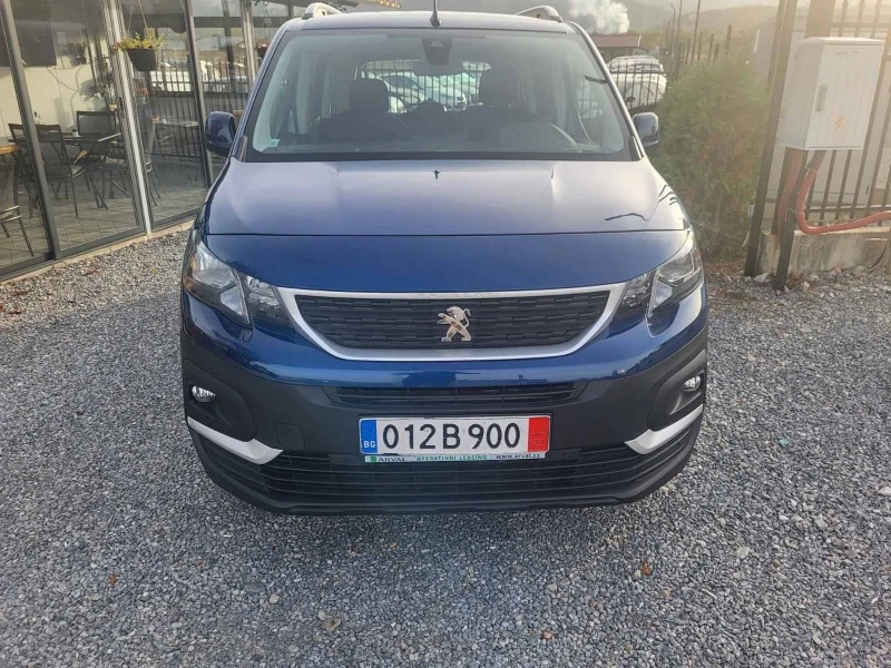 Peugeot Rifter Нов * * * 1.2 Benz , снимка 1 - Автомобили и джипове - 47497285