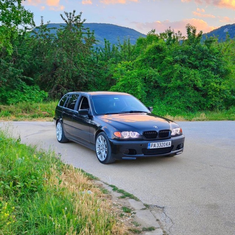 BMW 330, снимка 1 - Автомобили и джипове - 46292406