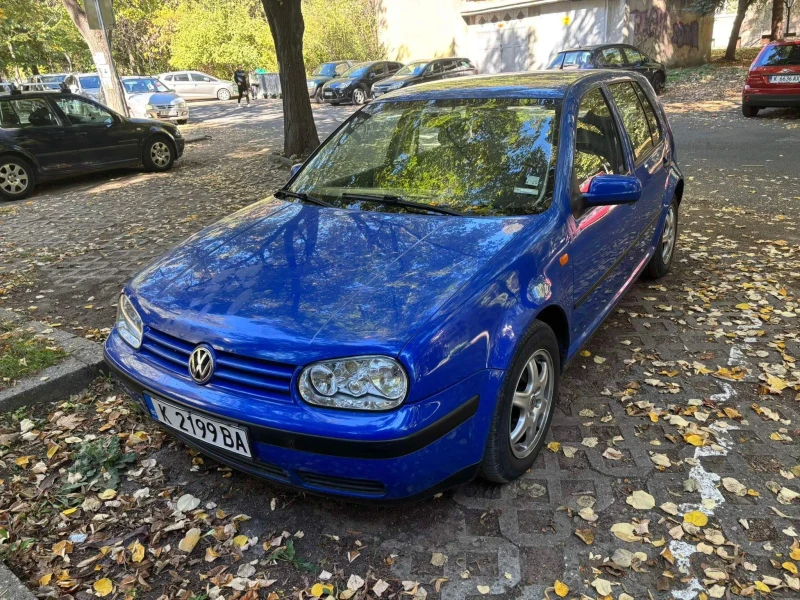 VW Golf 1.6, снимка 3 - Автомобили и джипове - 47648192