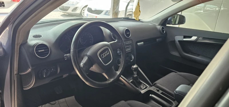Audi A3 2.0TDI SPORTBACK 6 SPEED , снимка 12 - Автомобили и джипове - 48449710