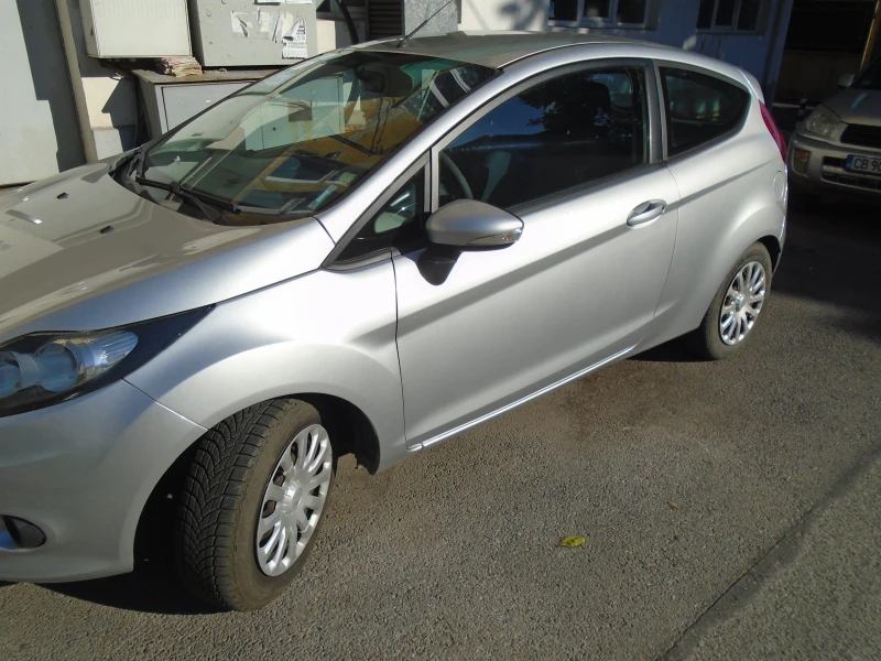 Ford Fiesta 1.4 ГАЗ, снимка 11 - Автомобили и джипове - 48667986